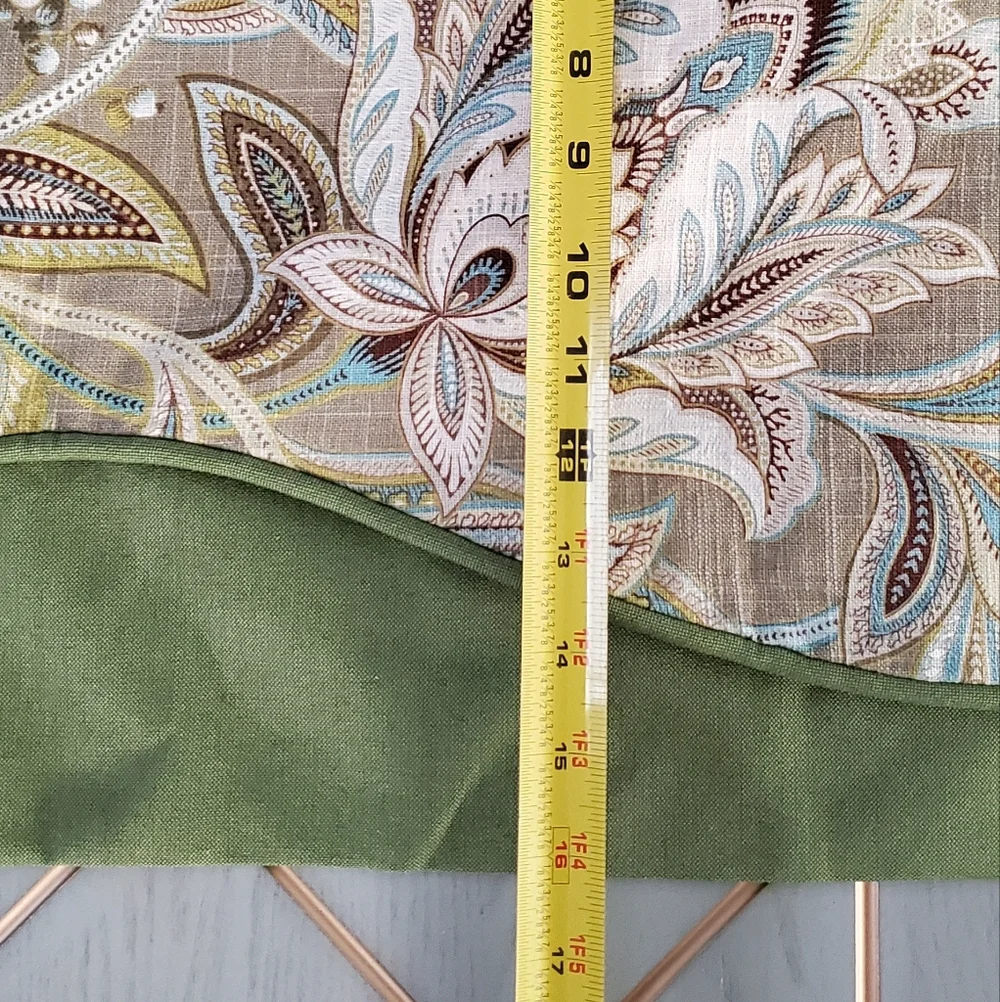 Floral Patterned Valance with Green Trim. 52